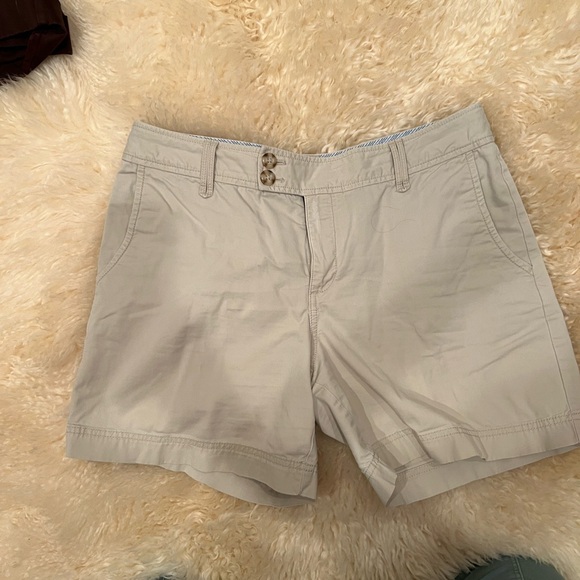 Tan shorts- Eddie Bauer - Picture 3 of 4